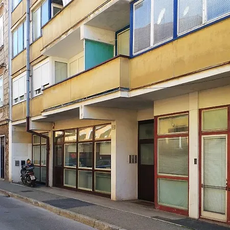 公寓 Cosy Zupanic *